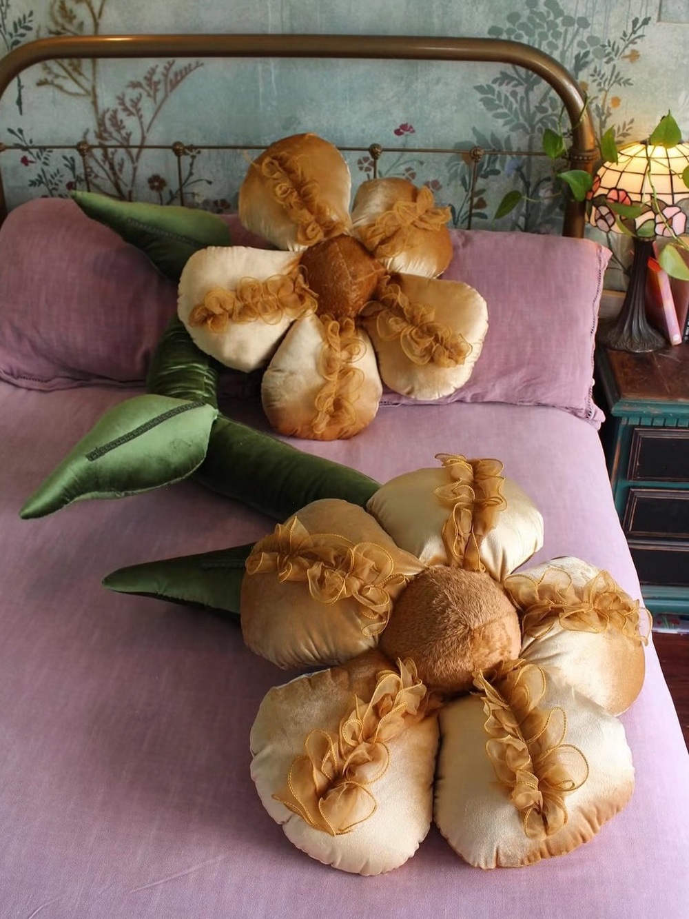 Dreamgiggles Luxury Oversized Statement Sunflower Pillow